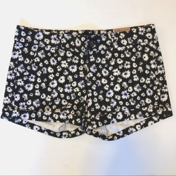 American Eagle Outfitters Girl Floral Short Sz 4 - Picture 2 of 6